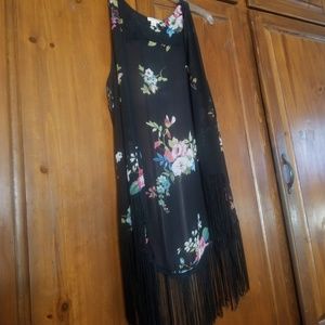 Long vest with fringe